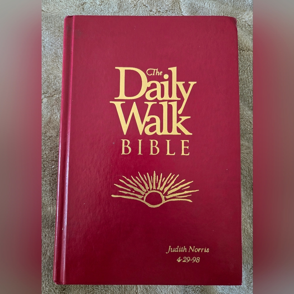 The Daily Walk Bible - Red Cover